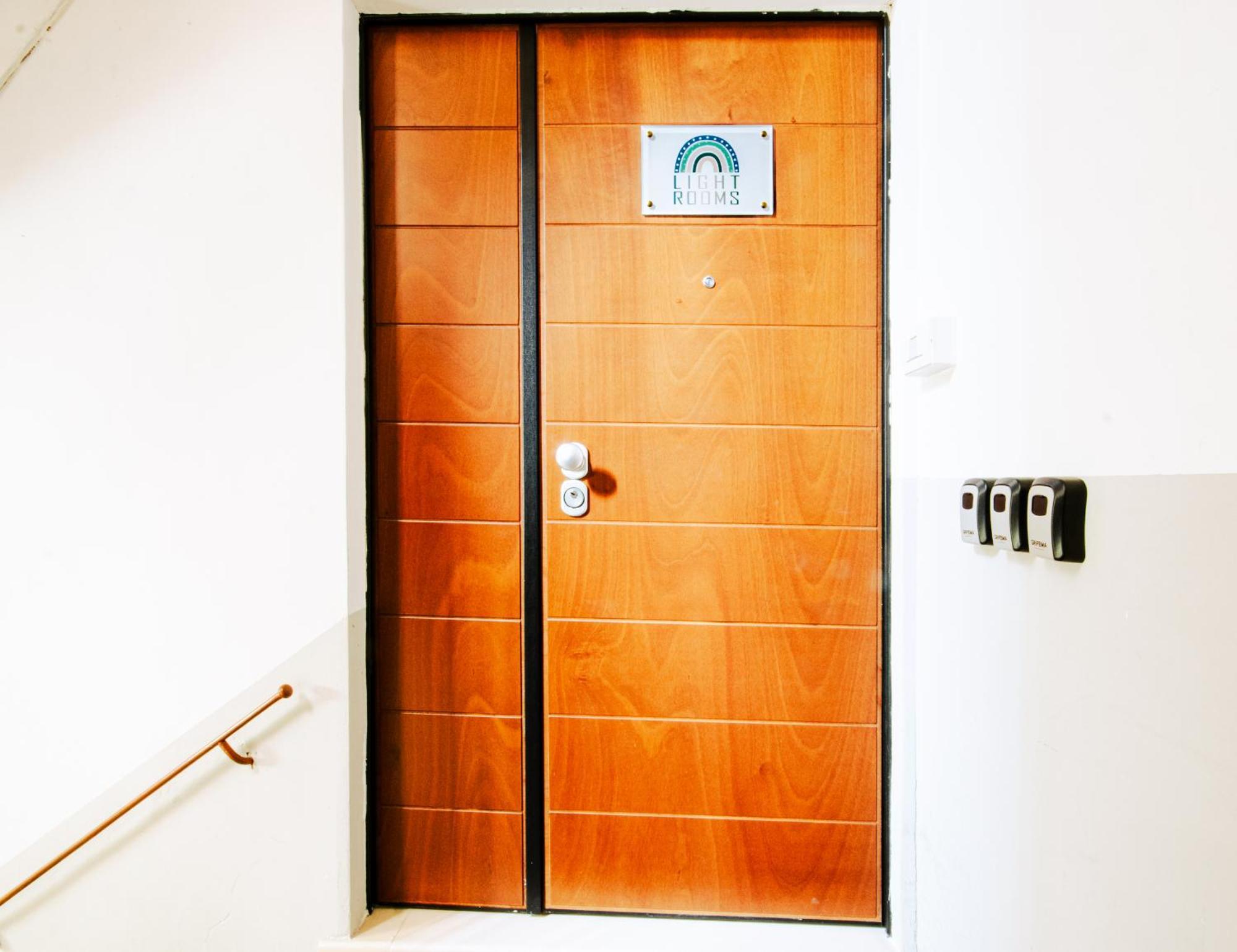 Light Hotel เนเปิลส์ ภายนอก รูปภาพ